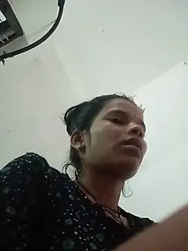 Student garl 1 online show from 8, 7, 2026