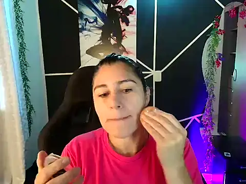 LUCYMILF SEXY online show from 8, 5, 2026