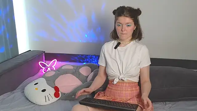 Snapshot of Annpopsy chatting on 22, 5, 2026 Annpopsy online show from 22, 5, 2026