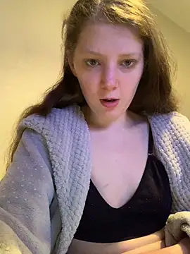 Snapshot of Tatum-Bear chatting on 13, 5, 2026 Tatum-Bear online show from 13, 5, 2026