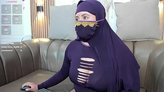 Snapshot of yasmin_dina chatting on 31, 5, 2026 yasmin dina online show from 31, 5, 2026