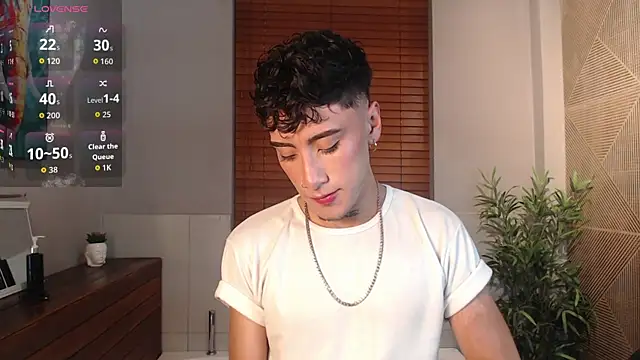 Snapshot of Spencerwhite_ chatting on 28, 5, 2026 Spencerwhite online show from 28, 5, 2026