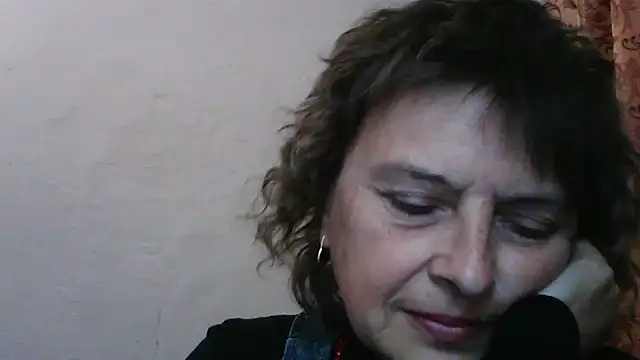 Snapshot of ElizabethGorden chatting on 3, 6, 2026 ElizabethGorden online show from 3, 6, 2026