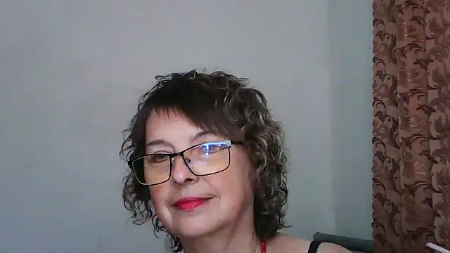 Snapshot of ElizabethGorden chatting on 10, 6, 2026 ElizabethGorden online show from 10, 6, 2026