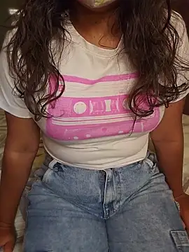 sluttytitties69 online show from 14, 6, 2026
