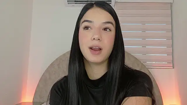 Snapshot of xime_prinss chatting on 30, 6, 2026 xime prinss online show from 30, 6, 2026