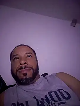 yoursexydaddy8181 online show from 5, 6, 2026