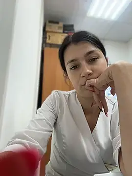 MissElya online show from 6, 7, 2026