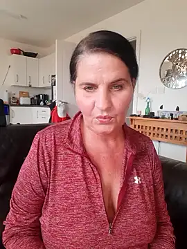 Snapshot of Velvet-Milf chatting on 16, 6, 2026 Velvet-Milf online show from 16, 6, 2026