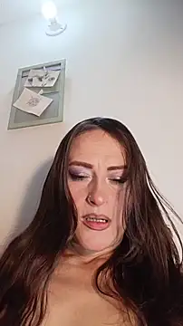Snapshot of bellisimawet chatting on 8, 5, 2026 bellisimawet online show from 8, 5, 2026