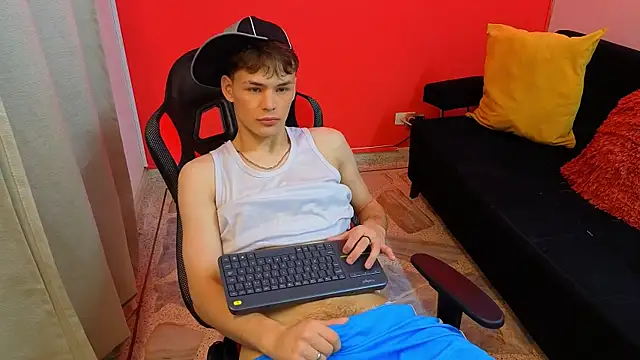 LoganSteel  online show from 16, 6, 2026