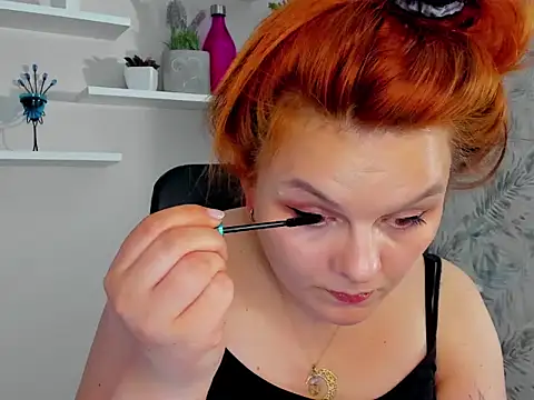 GingerKitten1 online show from 19, 5, 2026