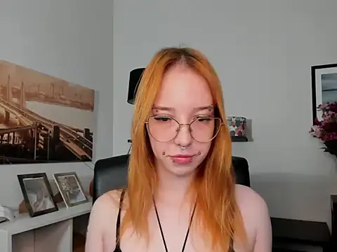 Snapshot of foxSonya chatting on 27, 5, 2026 foxSonya online show from 27, 5, 2026