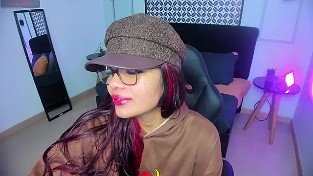 Snapshot of amelie_furtado chatting on 23, 6, 2026 amelie furtado online show from 23, 6, 2026