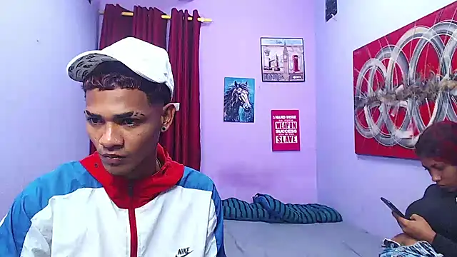 black twinks online show from 15, 7, 2026