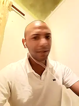 Snapshot of Camodick chatting on 16, 2, 2025 Camodick online show from 16, 2, 2025