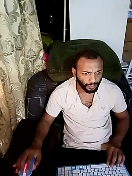 Snapshot of Camodick chatting on 12, 9, 2025 Camodick online show from 12, 9, 2025