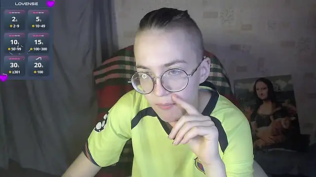 Snapshot of Alessa_Kiss chatting on 27, 6, 2026 Alessa Kiss online show from 27, 6, 2026