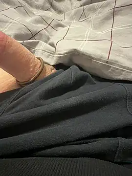 DaddyisHome32 online show from 9, 5, 2026