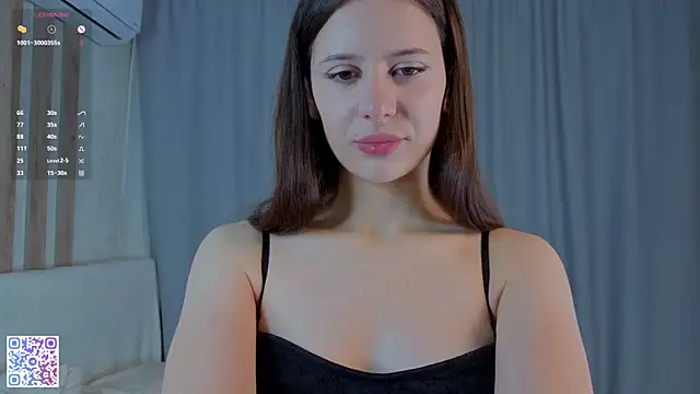 Snapshot of FlorancePistilli chatting on 5, 6, 2026 FlorancePistilli online show from 5, 6, 2026