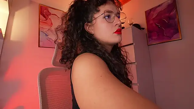DannaaLovs online show from 5, 7, 2026