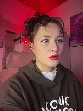 DannaaLovs online show from 10, 7, 2026