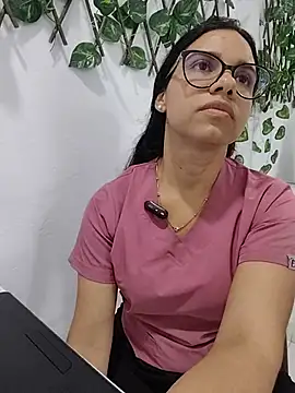 alanahot94 online show from 20, 6, 2026