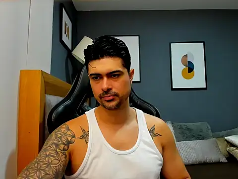 Snapshot of ZEI-001 chatting on 24, 5, 2026 ZEI-001 online show from 24, 5, 2026