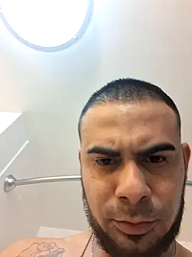 Texasboi3300 online show from 17, 6, 2026