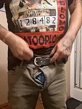 Texasboi3300 online show from 18, 7, 2026