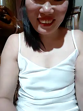 Snapshot of -Trici- chatting on 23, 7, 2026 -Trici- online show from 23, 7, 2026
