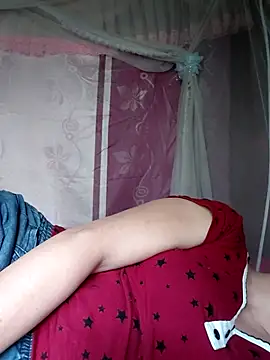 Snapshot of -Trici- chatting on 7, 8, 2026 -Trici- online show from 7, 8, 2026