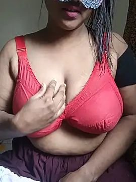 Snapshot of Ponaam-Babe chatting on 24, 6, 2026 Ponaam-Babe online show from 24, 6, 2026