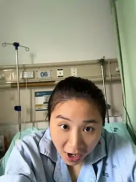 Snapshot of Iridessa- chatting on 5, 6, 2026 Iridessa- online show from 5, 6, 2026