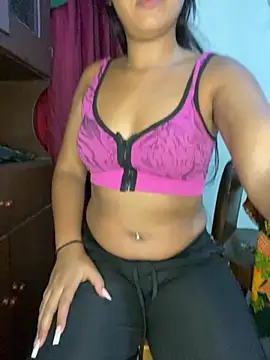 Snapshot of MilenaGarcia_ chatting on 4, 6, 2026 MilenaGarcia online show from 4, 6, 2026