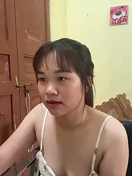 Snapshot of Lili_019 chatting on 18, 5, 2026 Lili 019 online show from 18, 5, 2026
