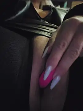 Snapshot of MILFBARBY chatting on 23, 12, 2025 MILFBARBY online show from 23, 12, 2025