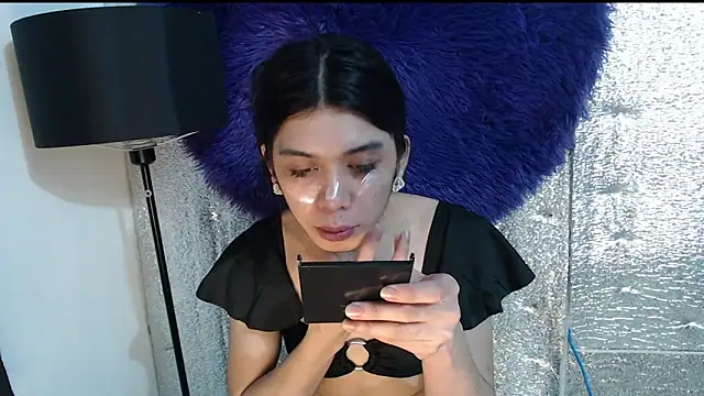 Snapshot of RoseAmarie chatting on 17, 5, 2026 RoseAmarie online show from 17, 5, 2026
