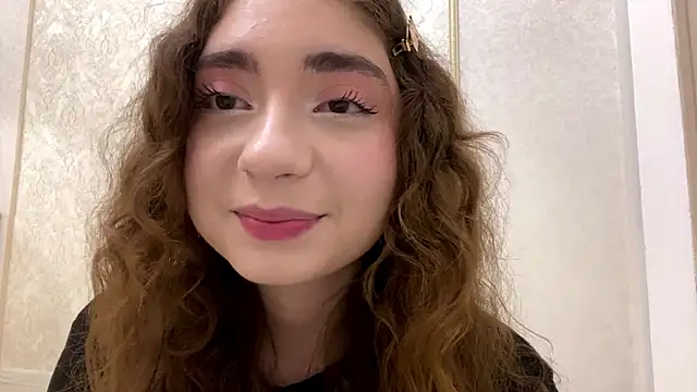 Snapshot of Rosie_Sweety chatting on 15, 5, 2026 Rosie Sweety online show from 15, 5, 2026