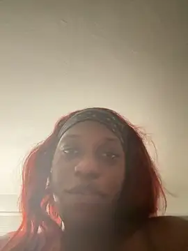 Snapshot of BlaqueBarbee chatting on 21, 5, 2026 BlaqueBarbee online show from 21, 5, 2026
