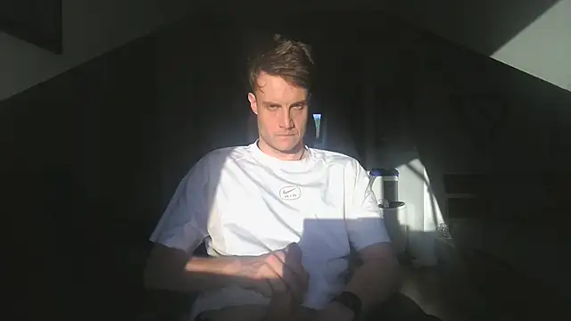 funstr1 online show from 27, 5, 2026