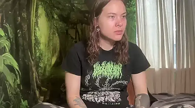 mo0ngoddess online show from 27, 2, 2025