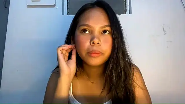 Snapshot of cherrynovax chatting on 29, 5, 2026 cherrynovax online show from 29, 5, 2026