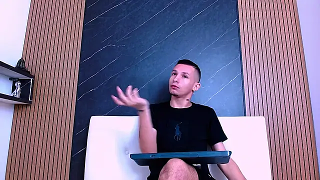 Isak Berekoa online show from 5, 6, 2026