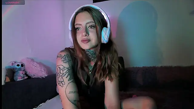 brat rebeca online show from 15, 7, 2026
