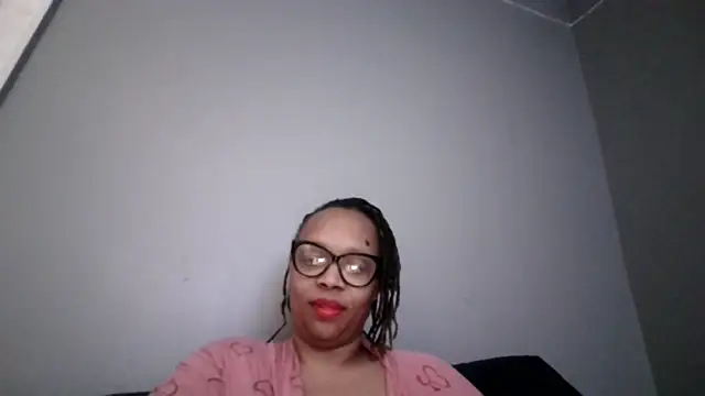 PrettyPink210 online show from 12, 5, 2026
