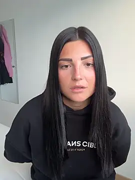 Snapshot of leaascorpioo chatting on 18, 5, 2026 leaascorpioo online show from 18, 5, 2026