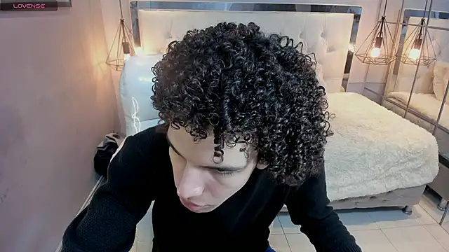 Snapshot of felix_haze chatting on 23, 6, 2026 felix haze online show from 23, 6, 2026