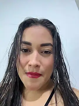 Snapshot of Tatiana123_ chatting on 1, 7, 2026 Tatiana123 online show from 1, 7, 2026