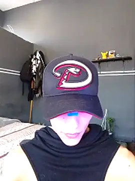 maxwell crazy1 online show from 4, 6, 2026